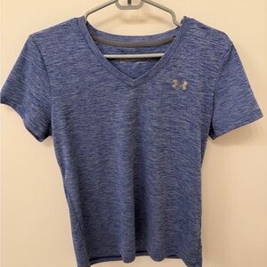 Under Armour Women’s Blue Heat Gear Loose Fitted Shirt